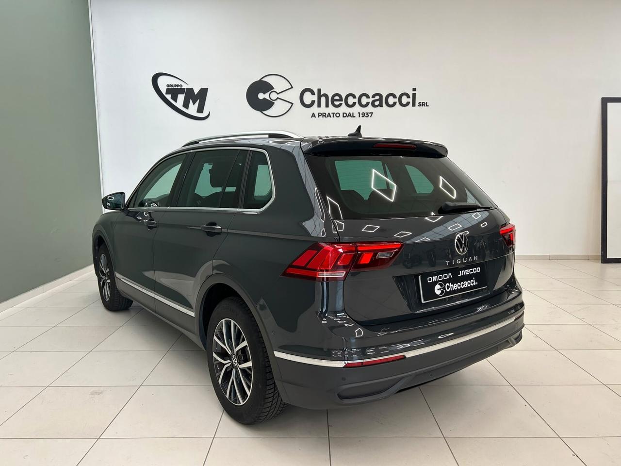VOLKSWAGEN TIGUAN II 2021 2.0 tdi Life 150cv dsg IVA ESPOSTA