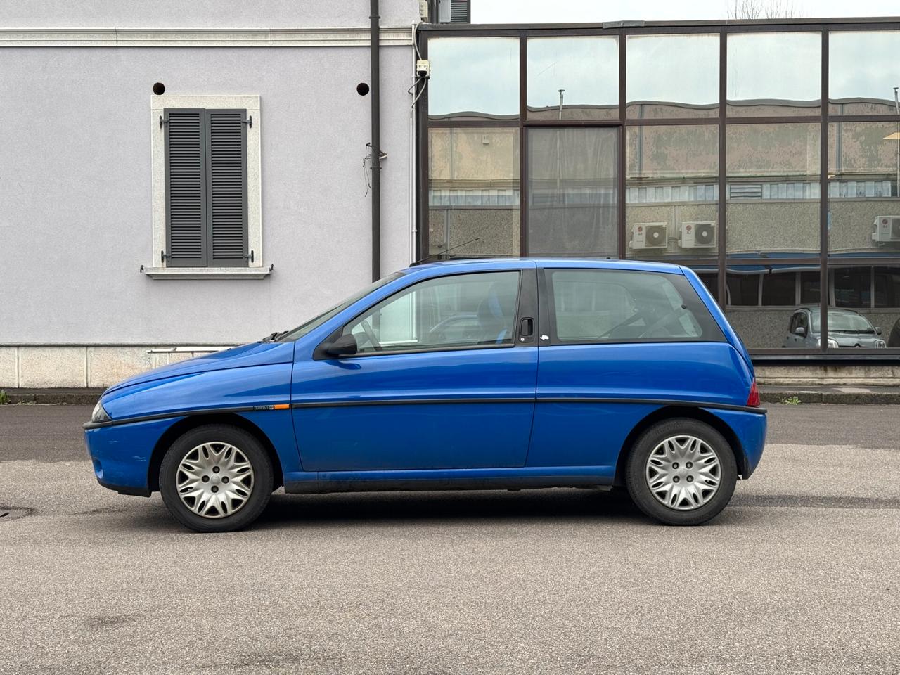 Lancia Y 1.2i 16V cat LE | NEOPATENTATI