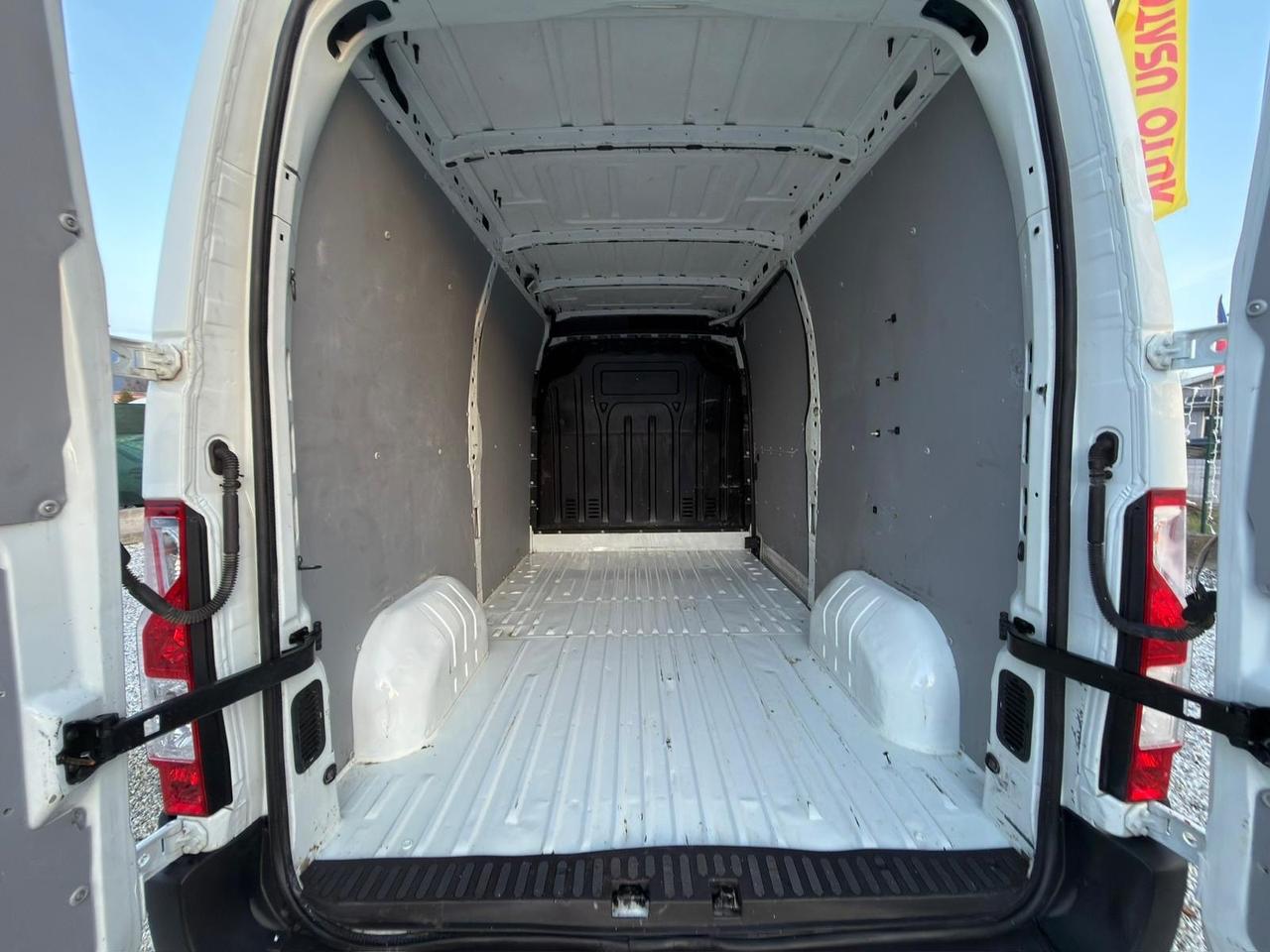 Renault Master L2H2 2.3 DCI 131cv Furgone