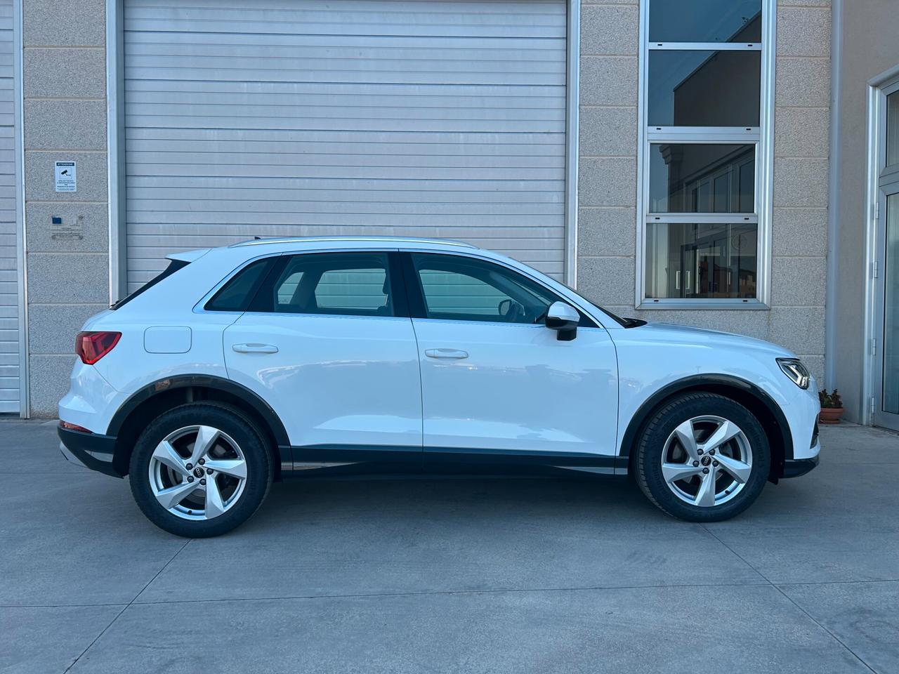 Audi Q3 35 TDI S tronic Business Advanced