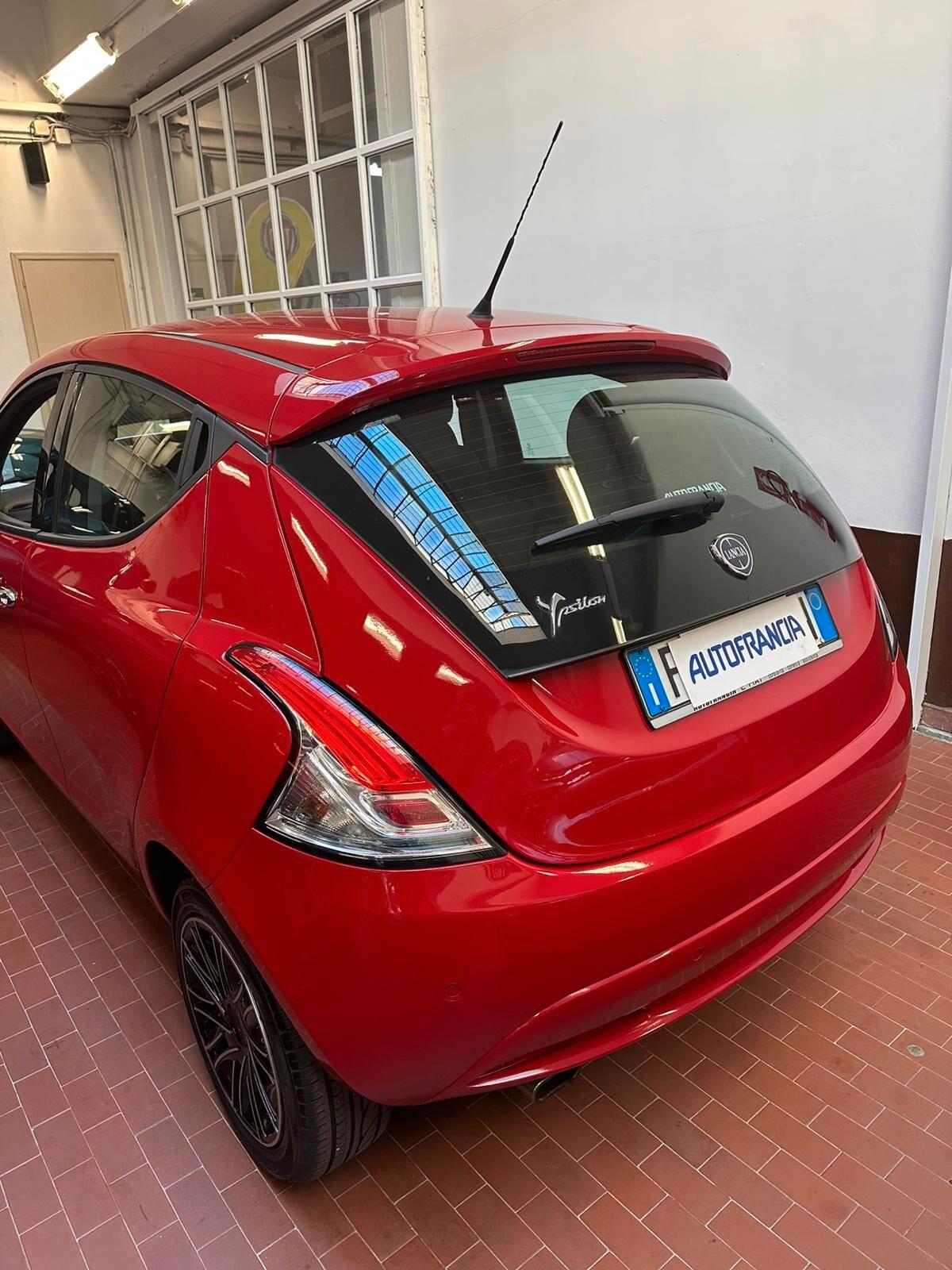 Lancia Ypsilon 1.2 69 CV 5 porte S&S Gold