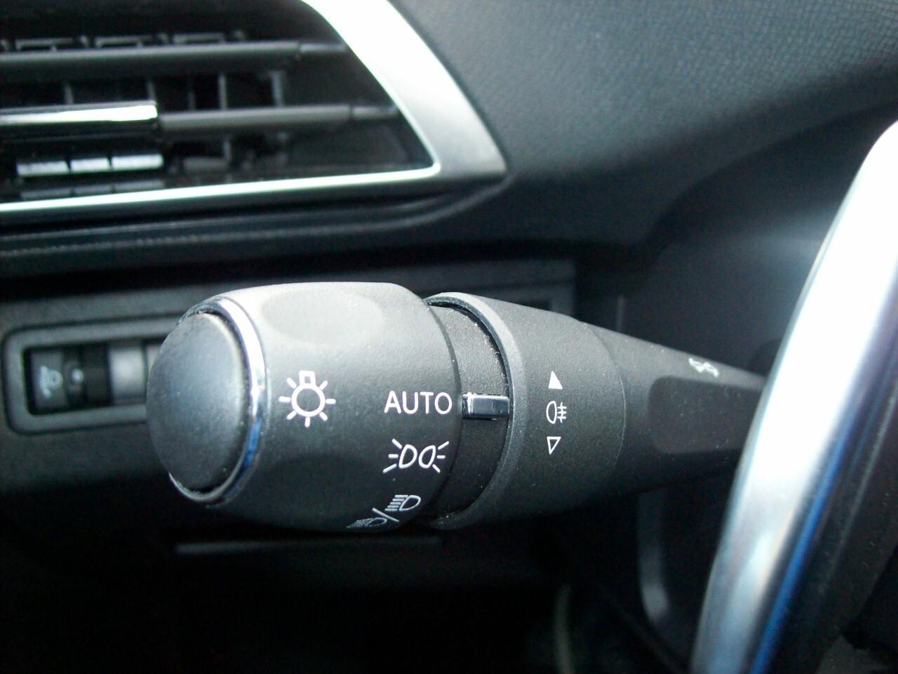 Peugeot 3008 1.5 BlueHDi 130CV S&S EAT8 Allure Pack