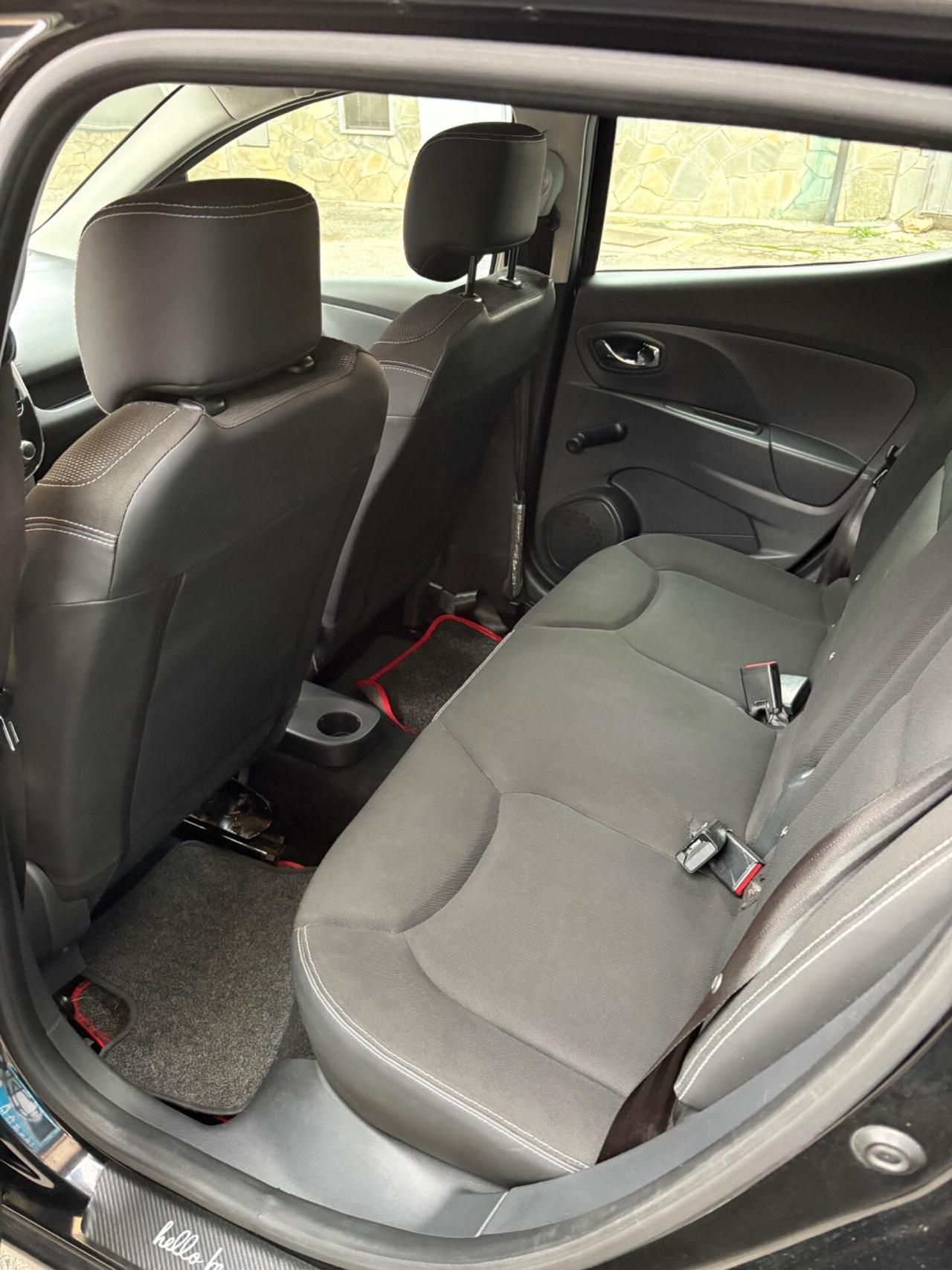 Renault Clio 1.2 16V 3 porte Live!