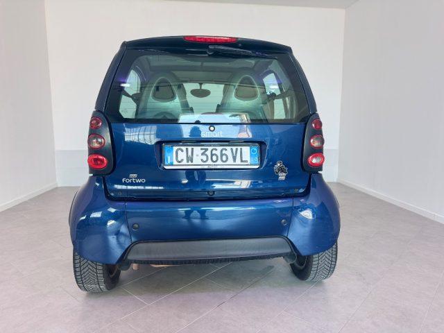 SMART ForTwo 700 coupé passion (45 kW)