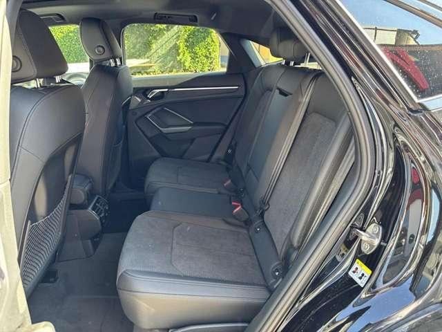 Audi Q3 SPB 40 TDI quattro S tronic Identity Black MATRIX