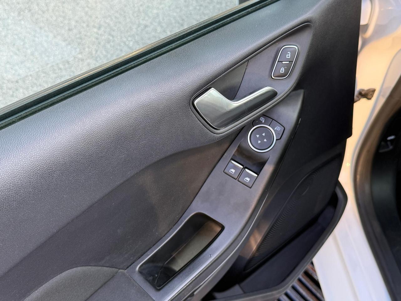 Ford Fiesta 1.5 EcoBlue 5 porte Plus