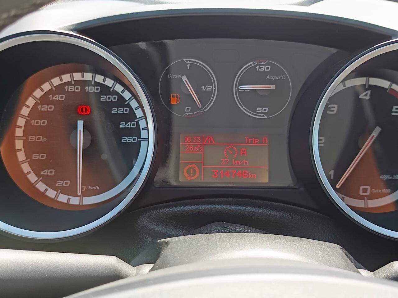 Alfa Romeo Giulietta 2011 - 2.0 JTDm-2 140 CV LB AUTOMOBILI