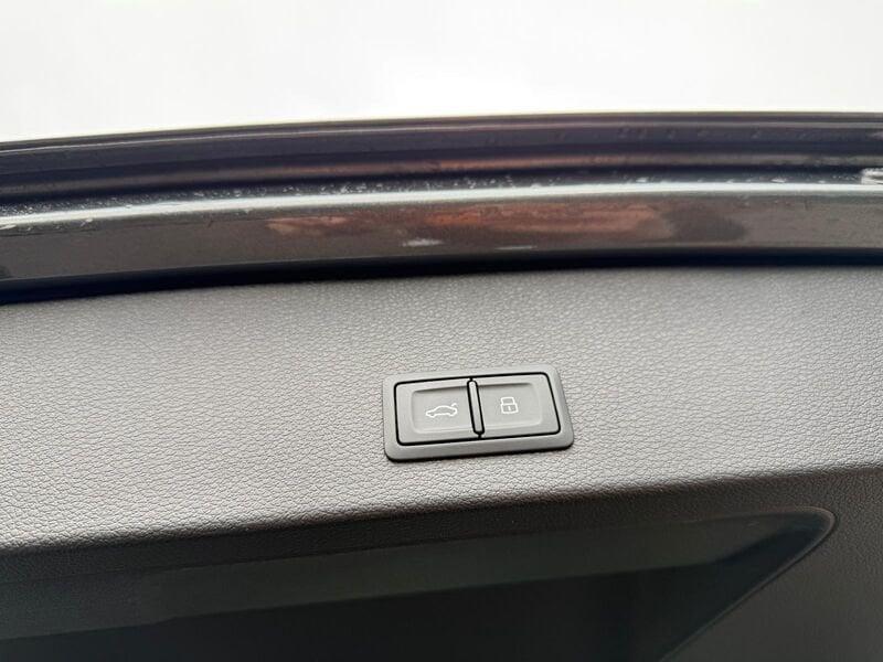 Audi Q2 Q2 35 2.0 tdi S line edition s-tronic