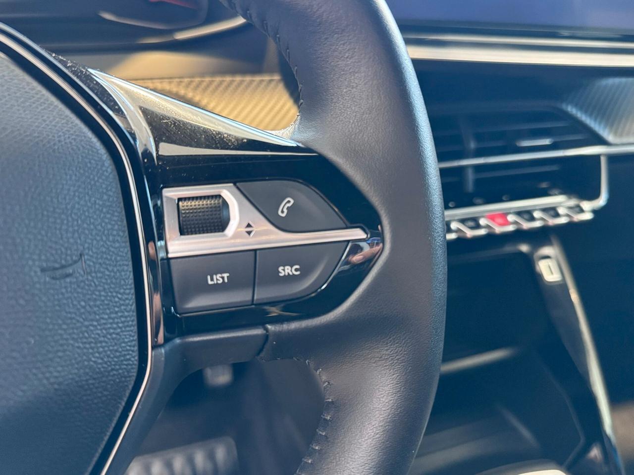 Peugeot 2008 PureTech 100 S&S Active