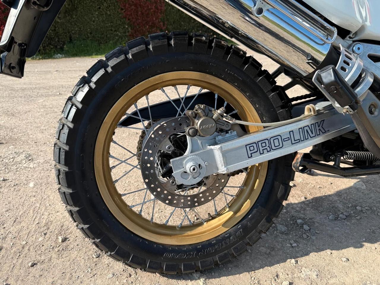 Honda XRV 650 Africa Twin RD03