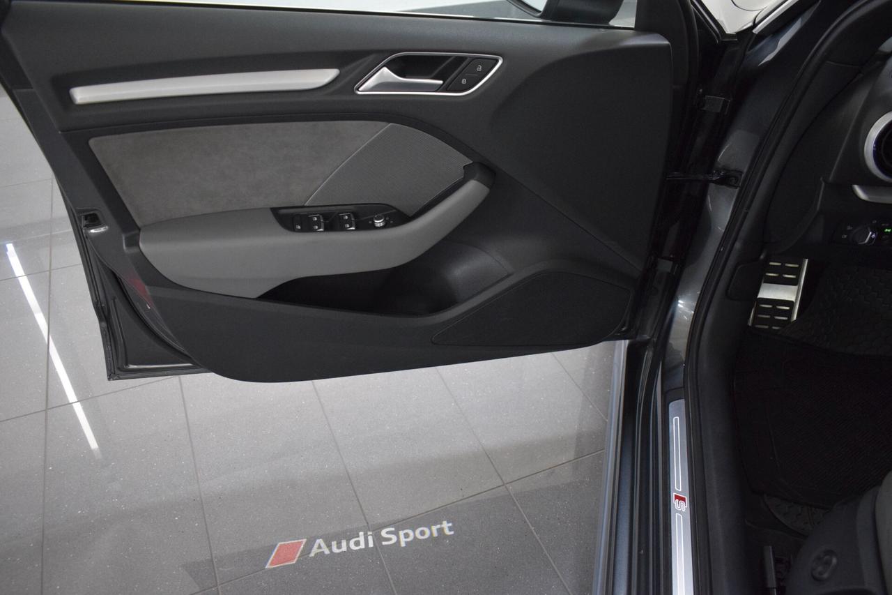 Audi S3 SPB 2.0 TFSI quattro S tronic