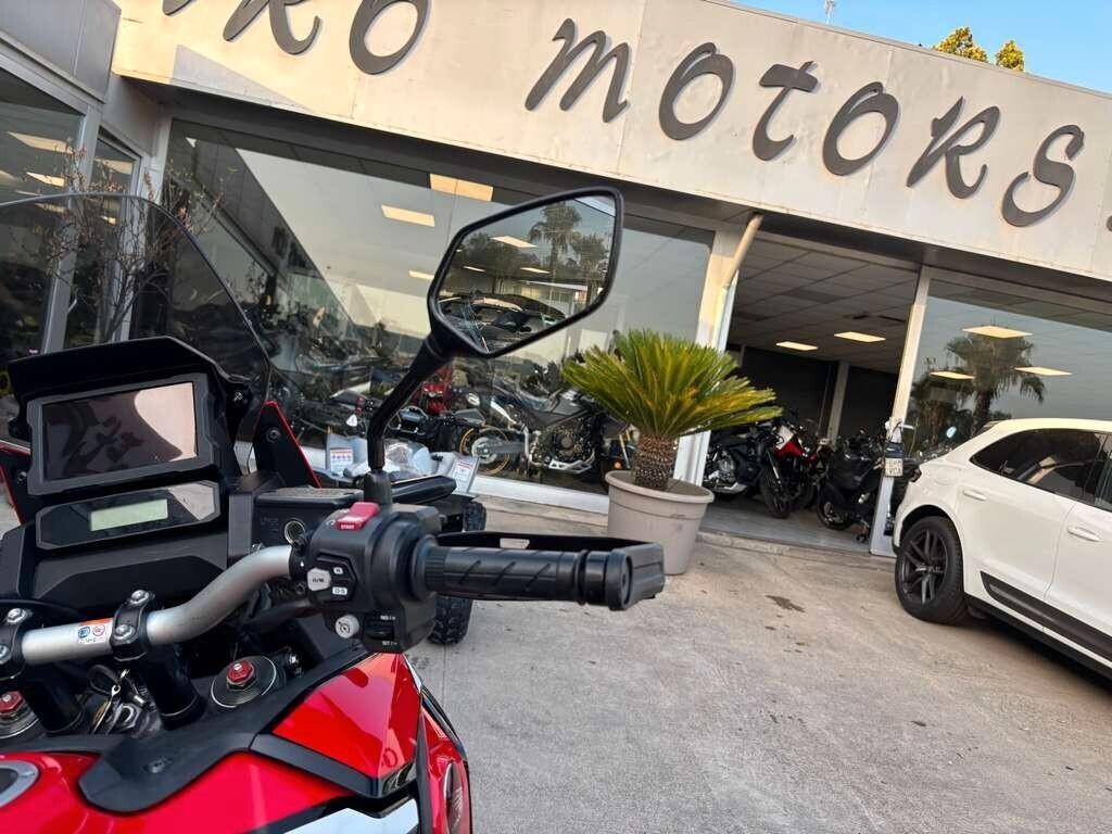 Honda CRF1100L Africa Twin 2021 / Km 28.000 Tua a solo 99 Euro al mese