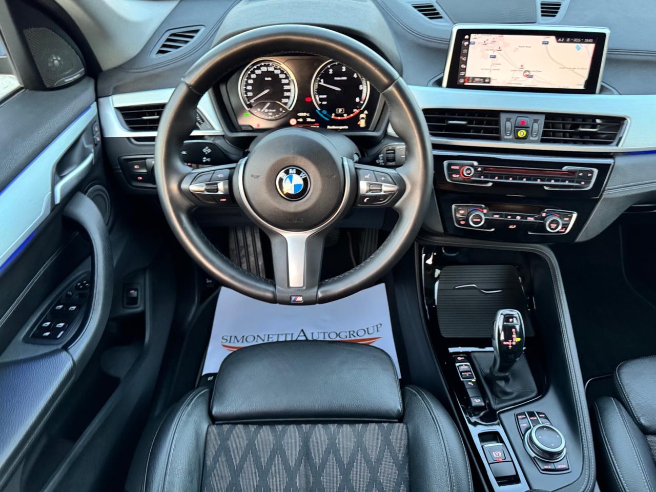 BMW X1 18d XDrive XLine - Tetto Led 18