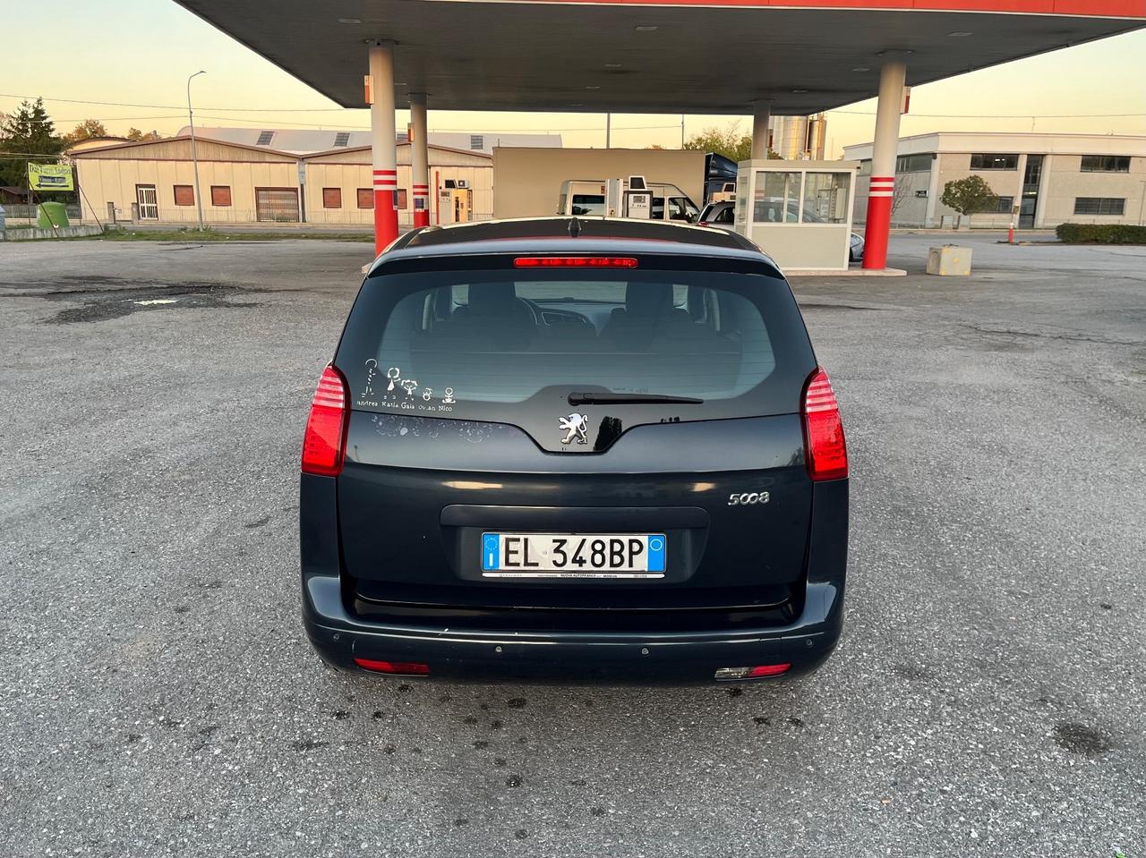 Peugeot 5008 1.6 HDi 112CV Business