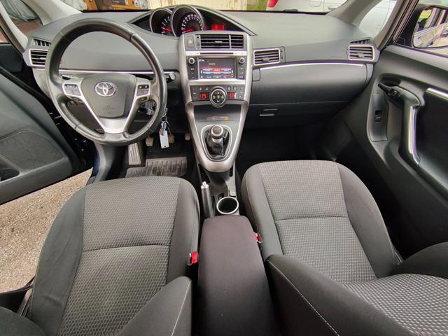 TOYOTA Verso 1.6 D-4D ( TAGLAINADI TOYOTA )