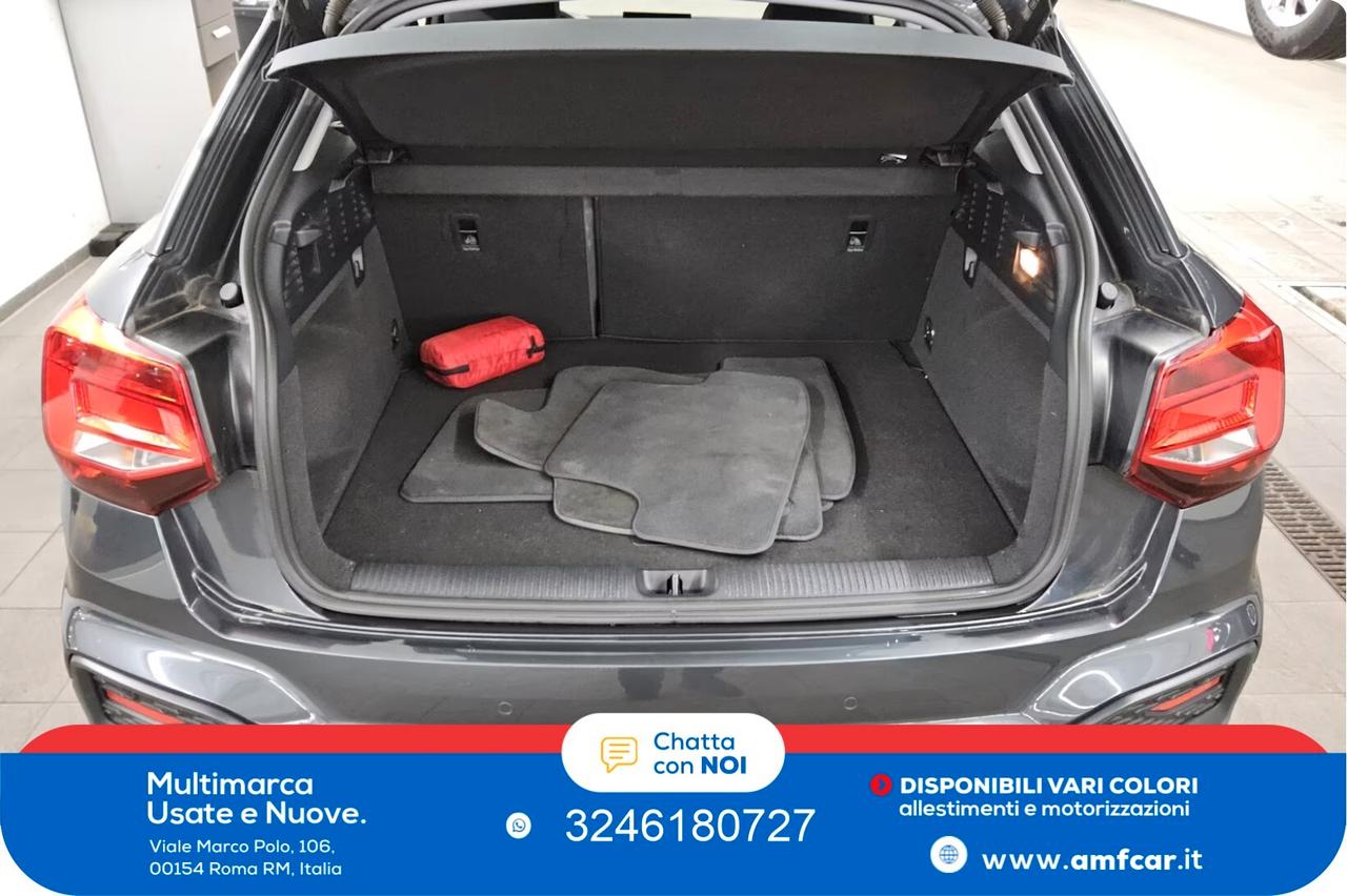 Audi Q2 35 TFSI Business S Tronic Navi