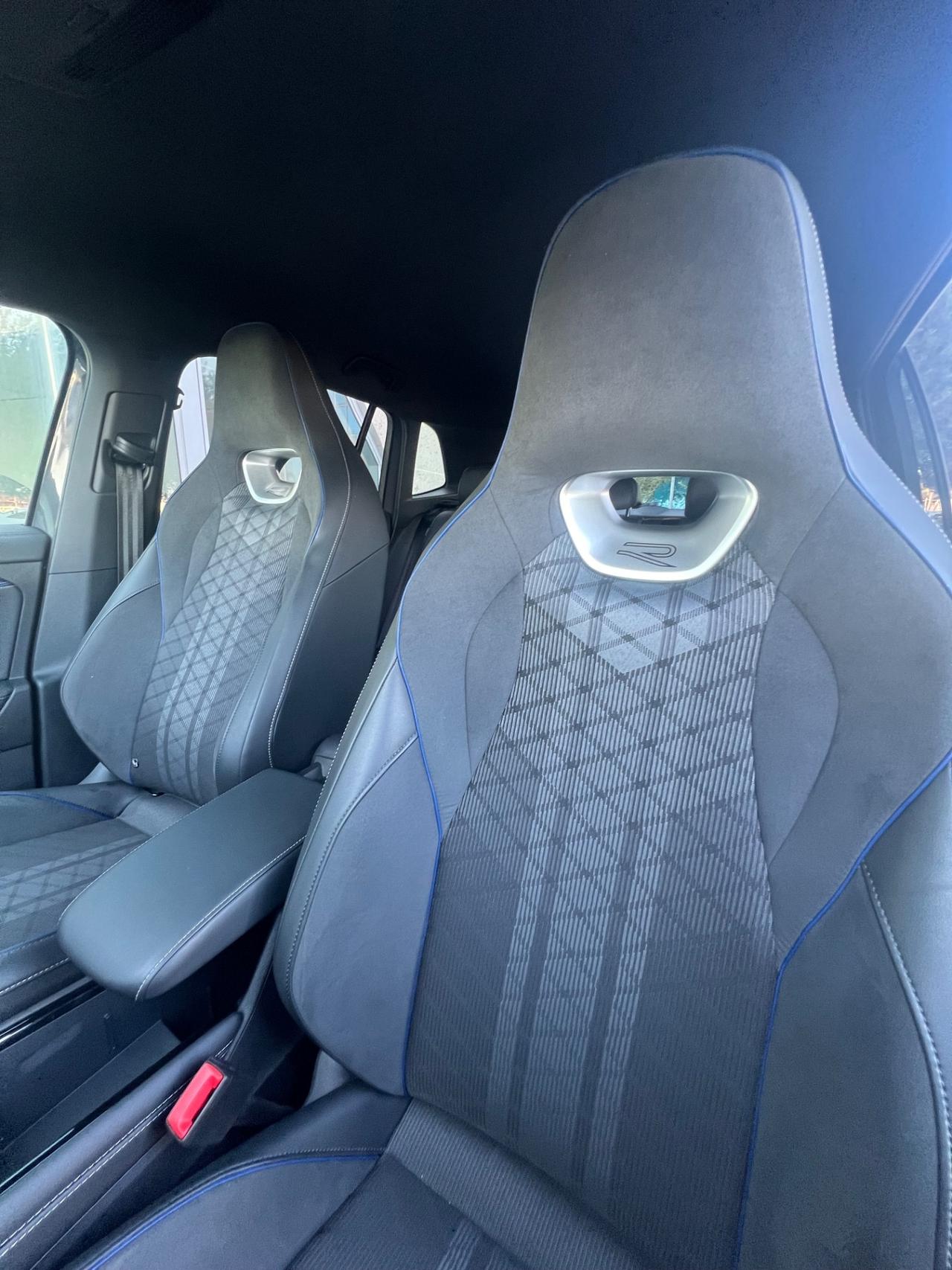 Volkswagen Tiguan 2.0 TDI 150 CV DSG R-Line Plus - possibilità noleggio no scoring