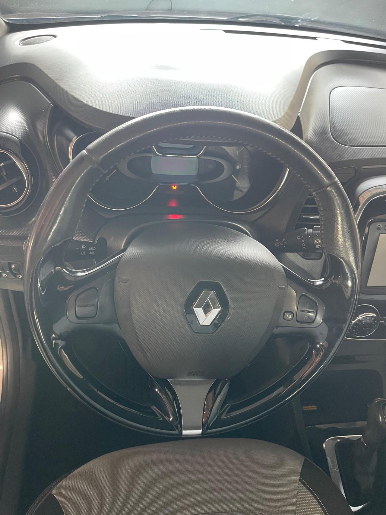 Renault Captur 1.5 dCi Automatica PERMUTE RATE