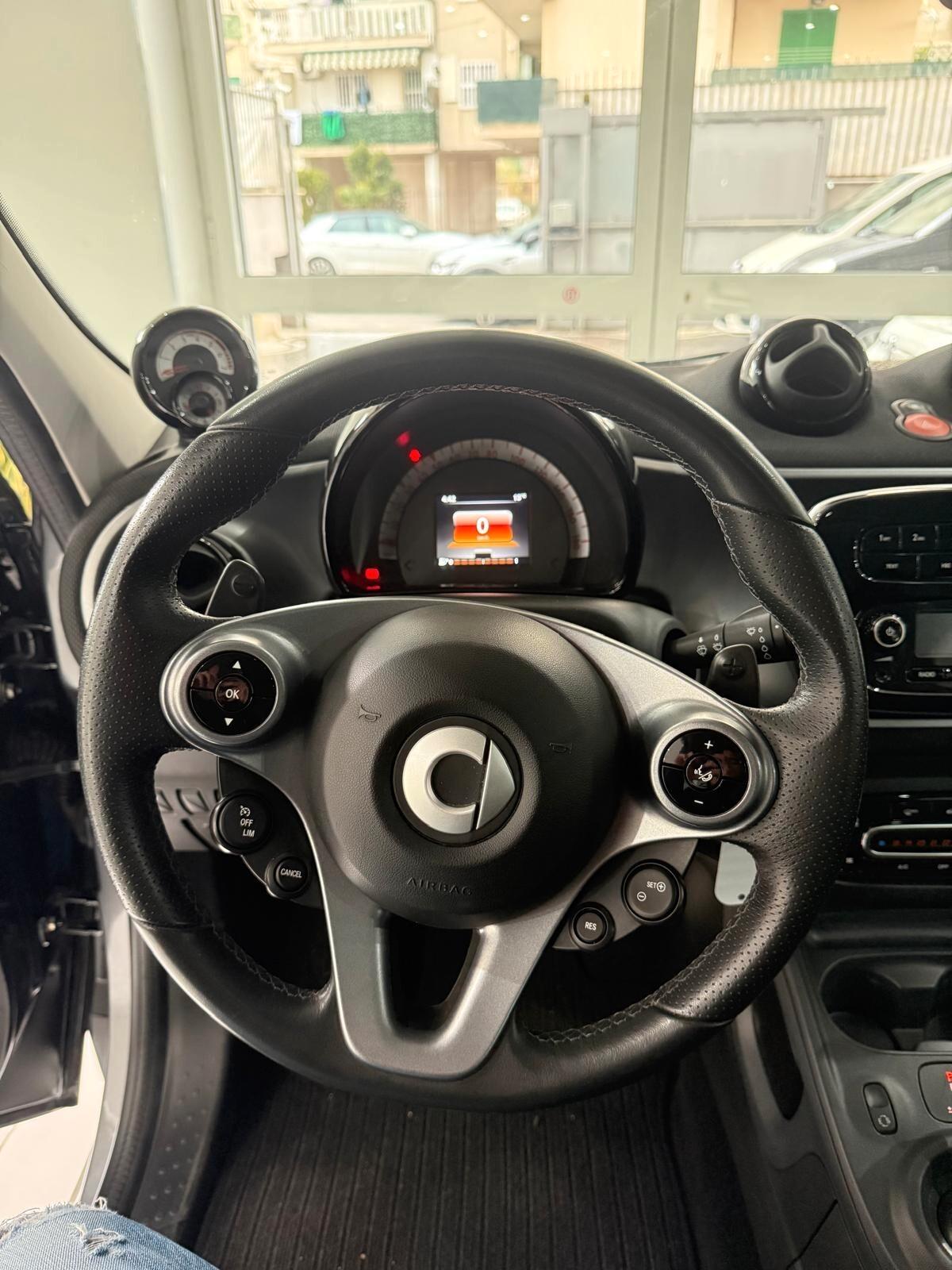 Smart ForFour 90 0.9 Turbo twinamic Superpassion