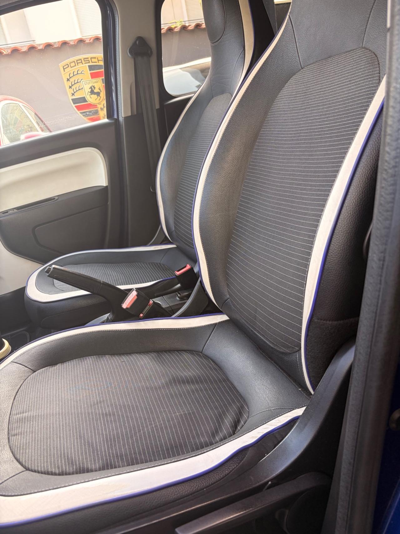Renault Twingo SCe Lovely