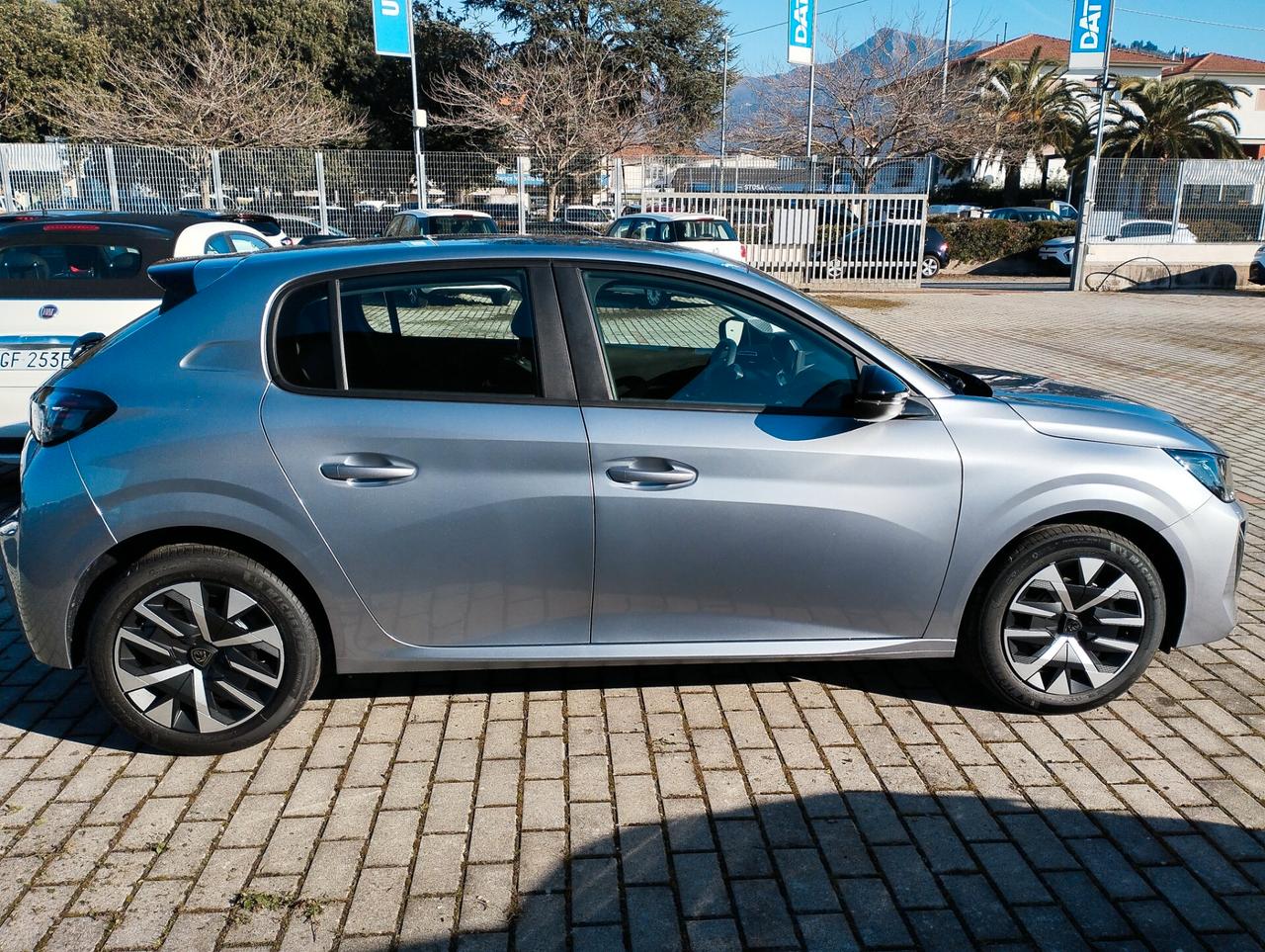 Peugeot 208 PureTech 100 Stop&Start 5 porte Allure