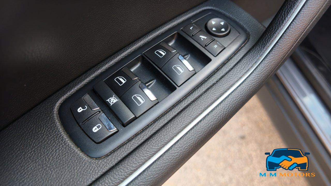 Maserati Levante 3.0 V6 Granlusso 250cv auto