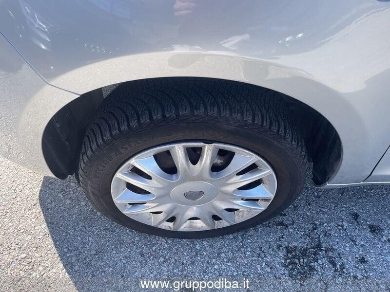 Lancia Ypsilon III 2011 Benzina 0.9 t.air Gold ecochic metano 80cv