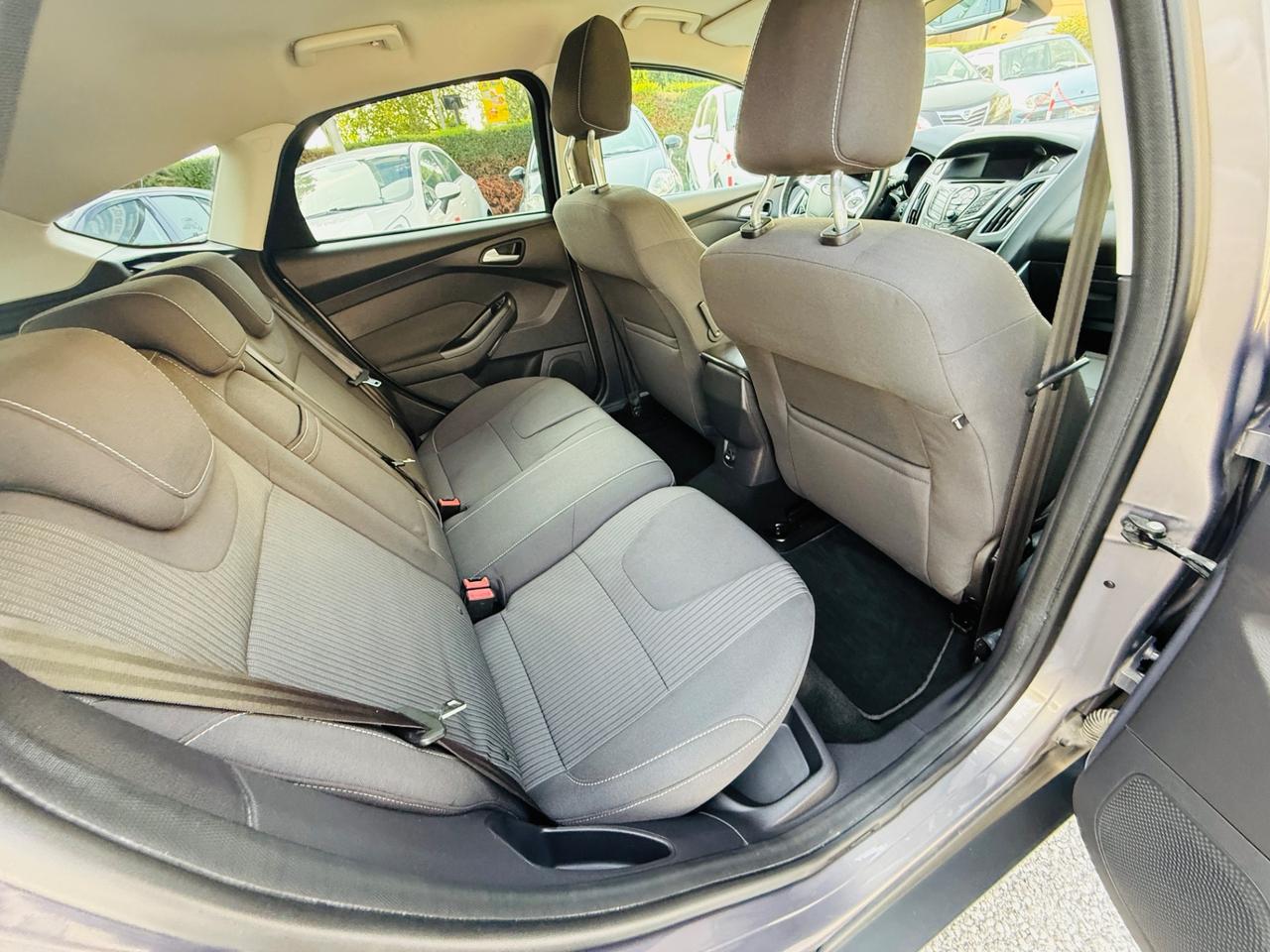 Ford Focus 2.0 TDCi 115 CV Powershift Titanium