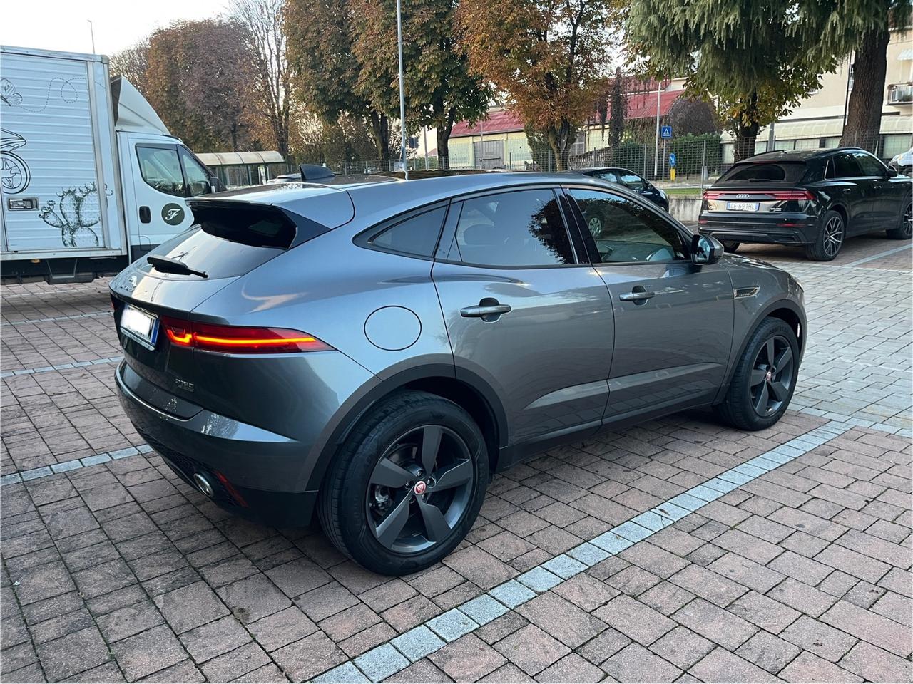 Jaguar E-Pace 2.0D 150 CV AWD R-Dynamic