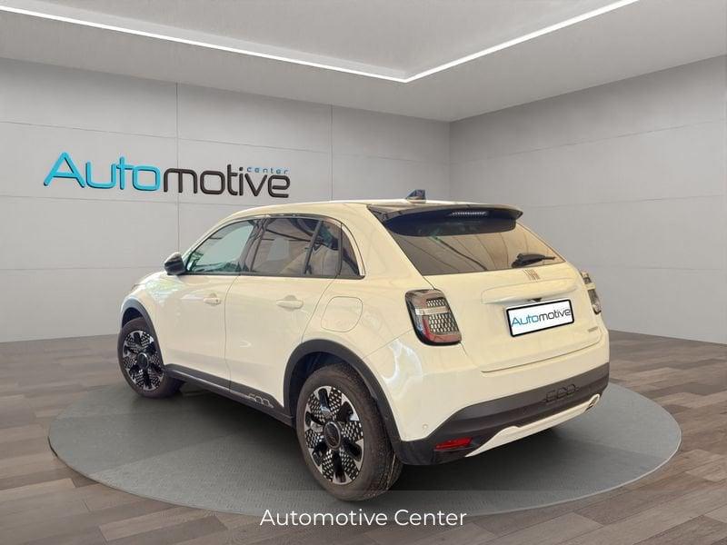 FIAT 600 1.2 Hybrid 100cv La Prima