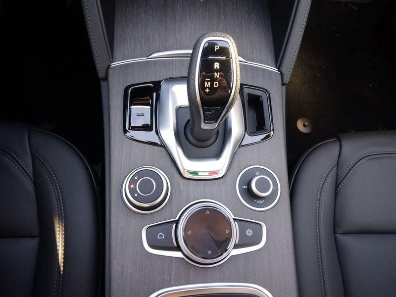 Alfa Romeo Stelvio 2.2 TD 210 CV Ti AT8 Q4