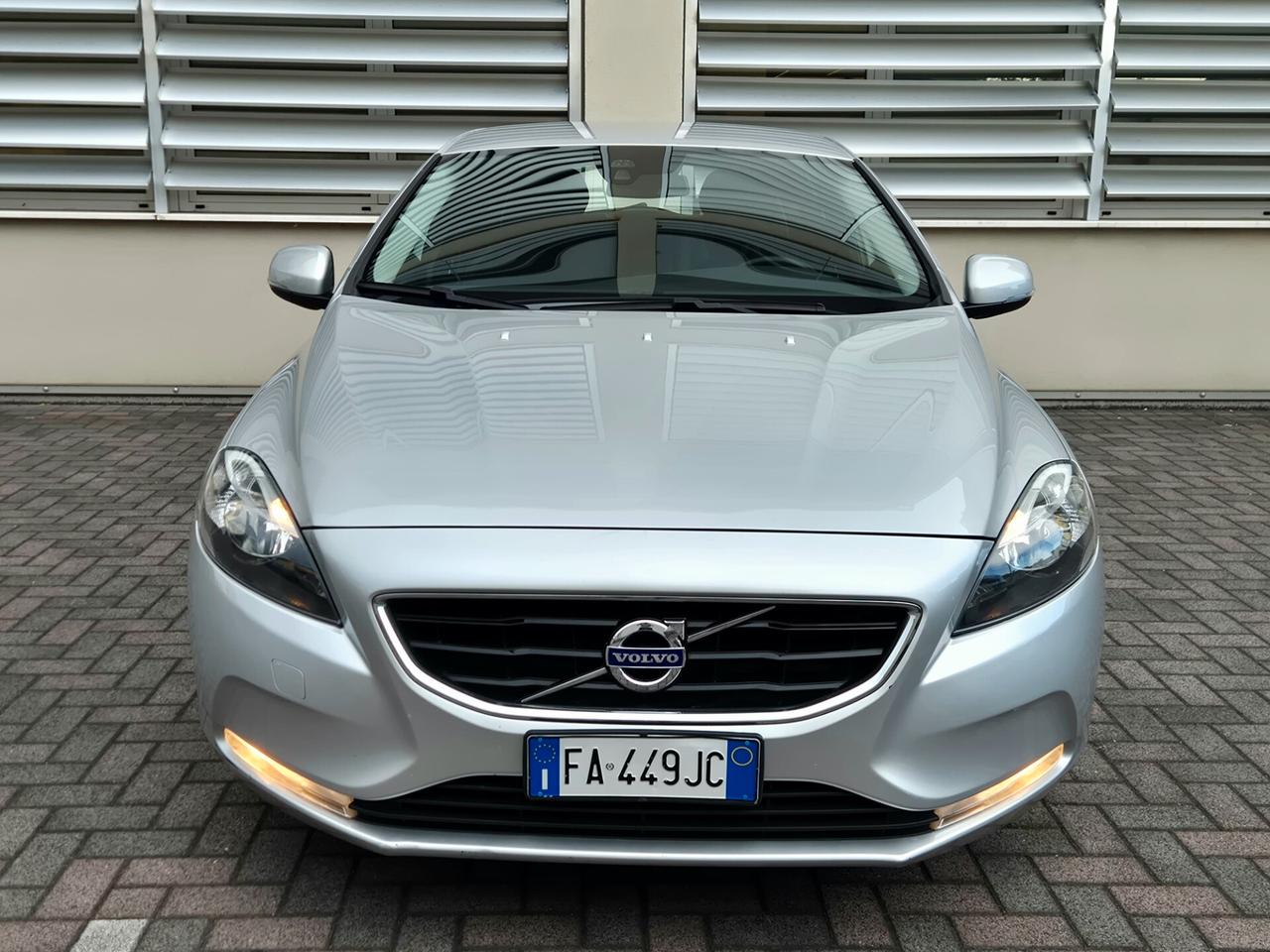 Volvo V40 D2 Geartronic Volvo Ocean Race