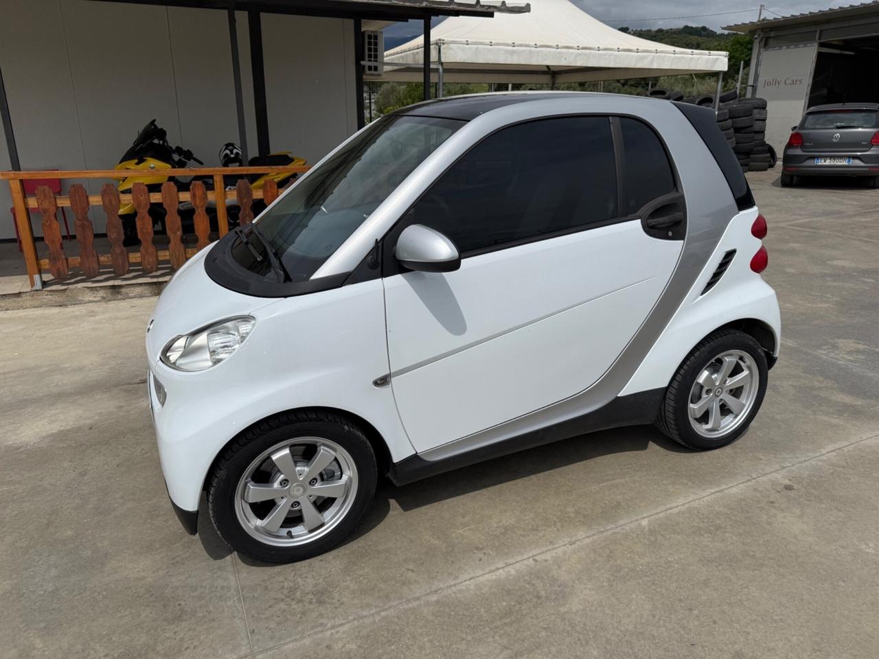 Smart ForTwo 1000 62 kW coupé passion