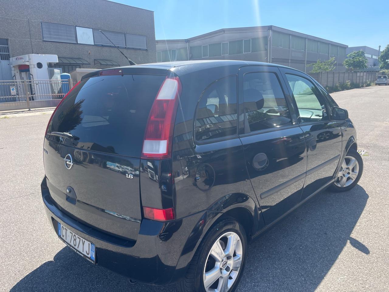 Opel Meriva 1.6 16V benzina euro4 neopatentati