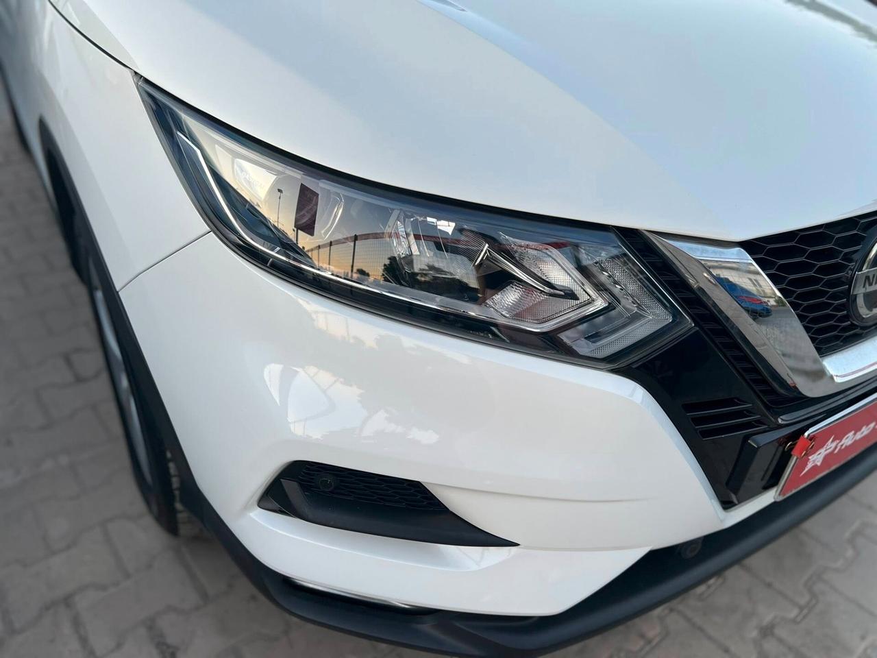Nissan Qashqai 1.5 dCi 115 CV Business con telecamera posteriore