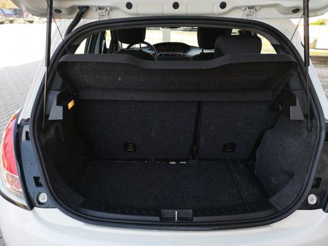 LANCIA Ypsilon 1.0 FireFly 5 porte S&S Hybrid Ecochic Gold