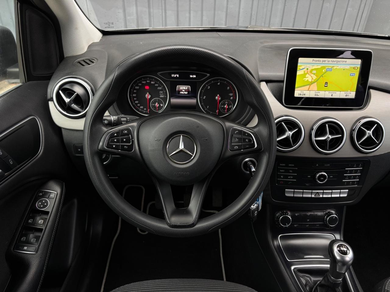Mercedes classe B 180. Neopatentati. Garanzia
