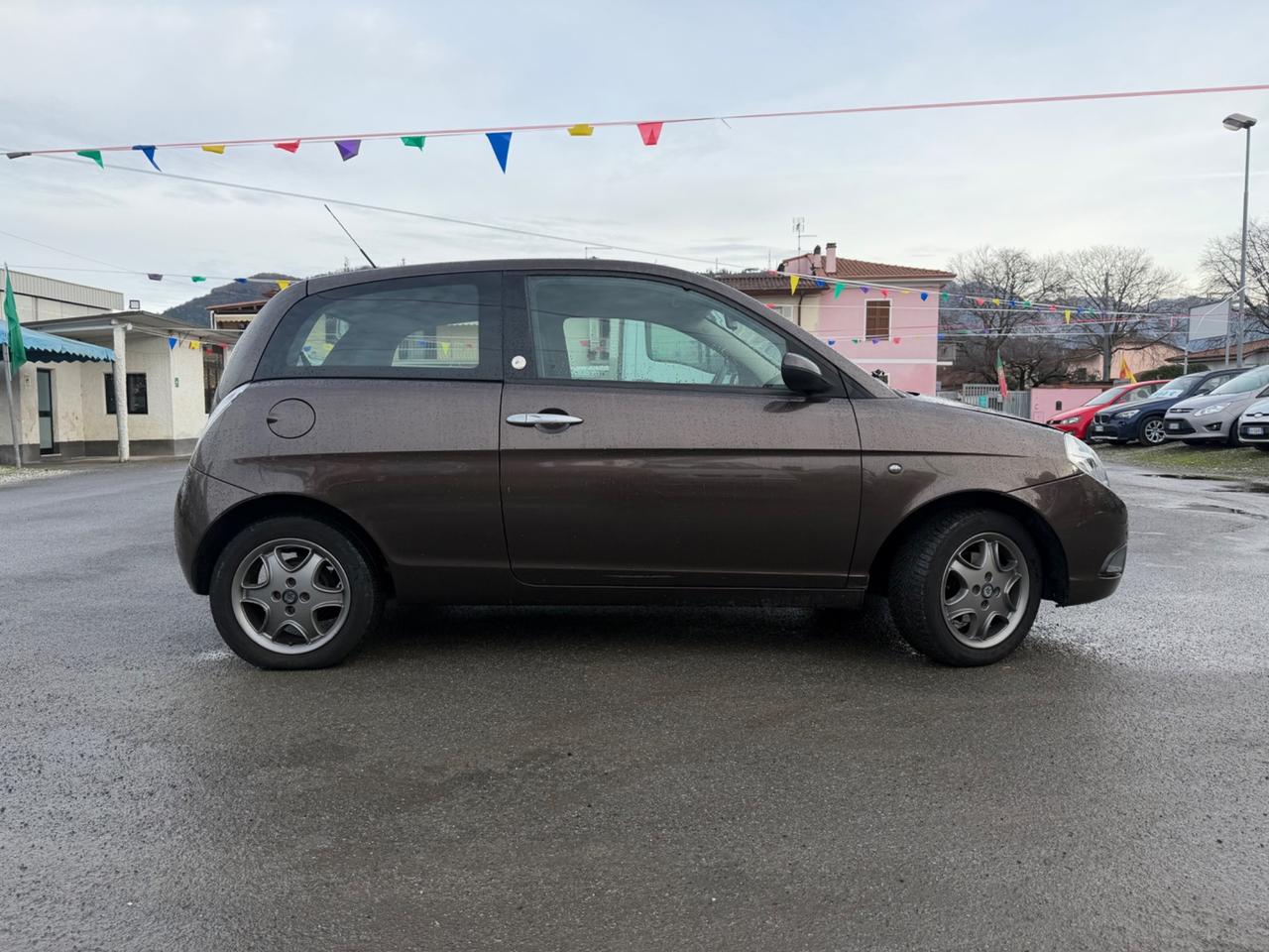 Lancia Ypsilon 1.4 Platino Ecochic GPL