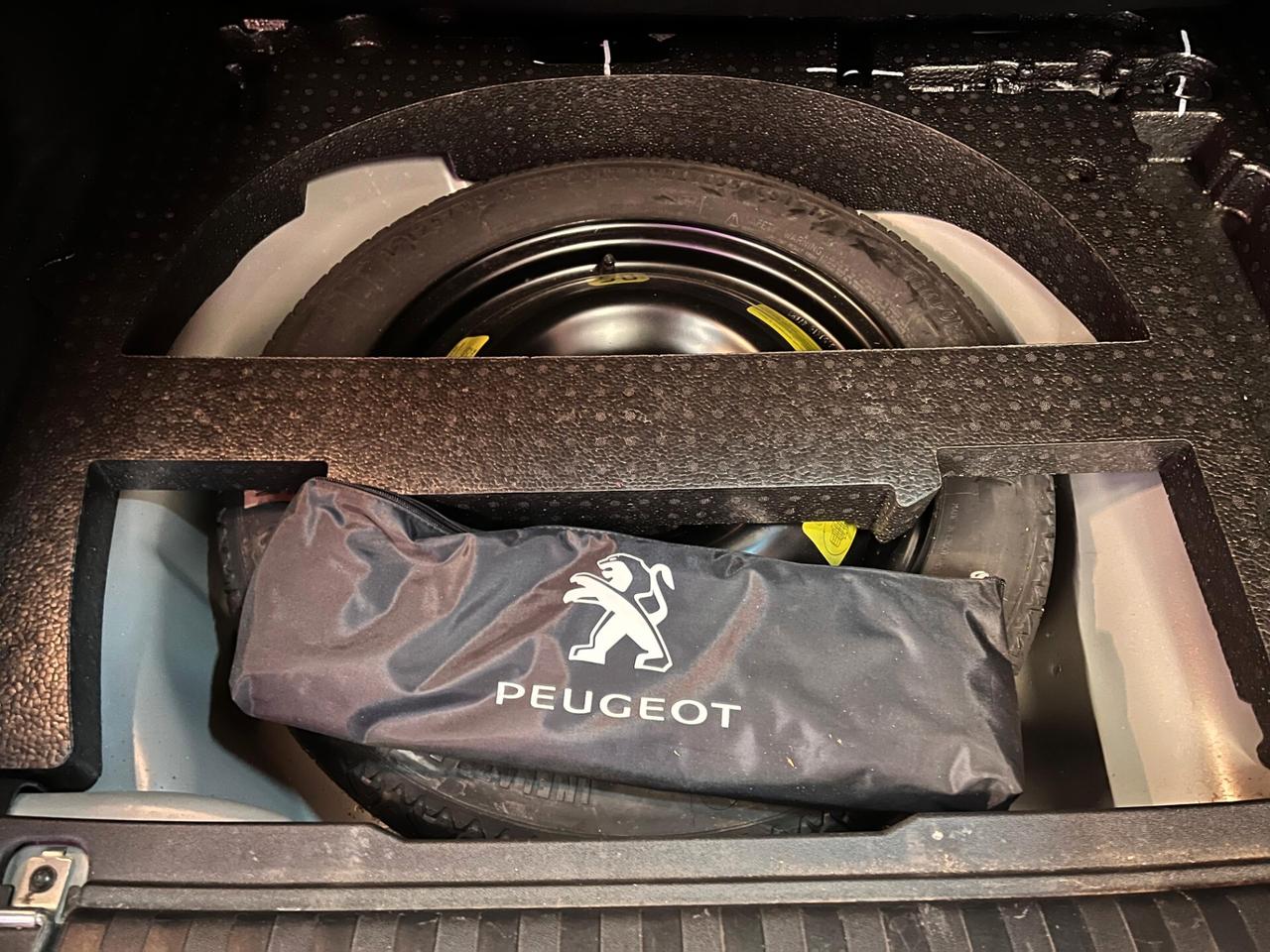 Peugeot 2008 BlueHDi 75 Active