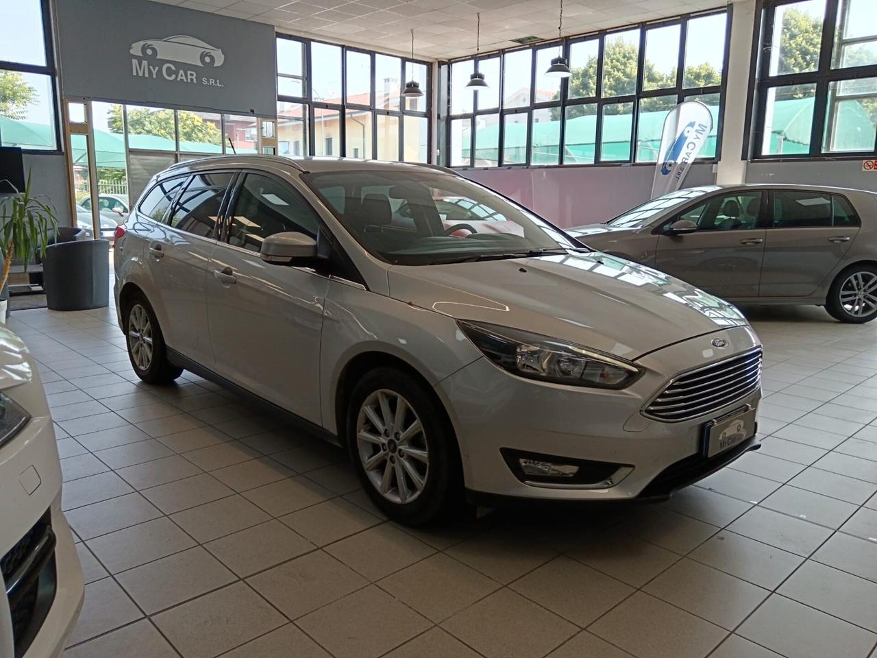 Ford Focus Benzina/GPL Manuale