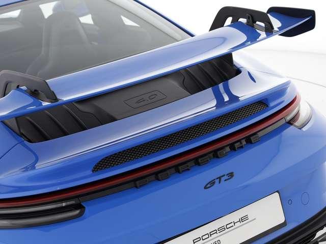 Porsche 992 coupe 4.0 gt3 auto