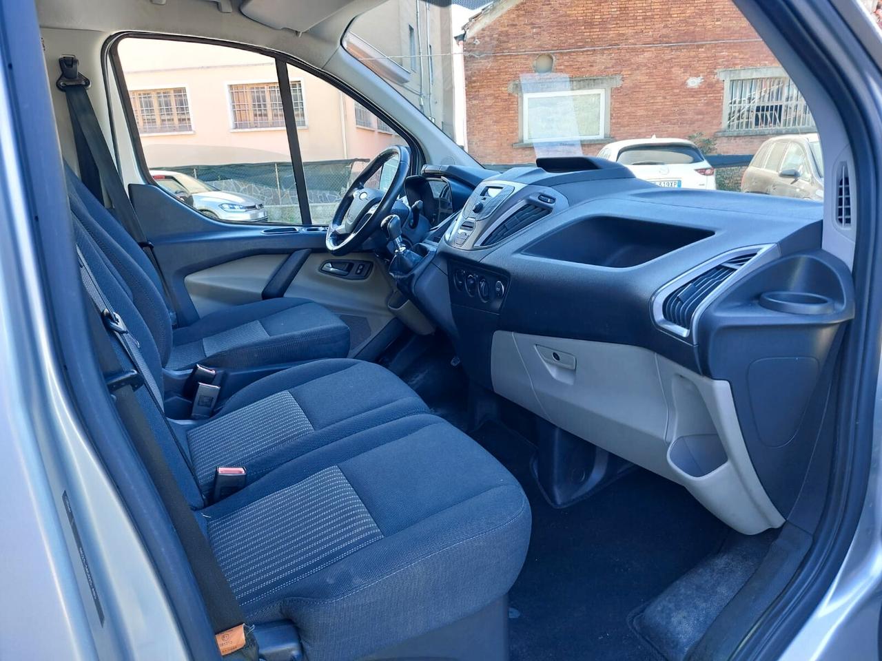 Ford CUSTOM AUTOCARRO 6 POSTI GANCIO TRAINO EURO 6B