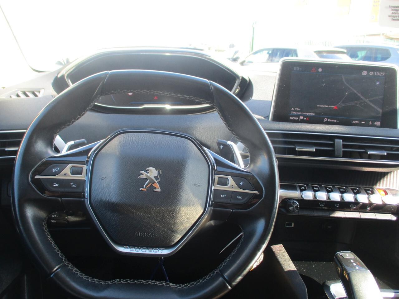 Peugeot 3008 BlueHDi 130 S&S Crossway