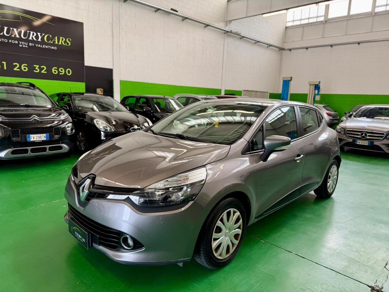 Renault Clio 1.2 Benzina Costume National