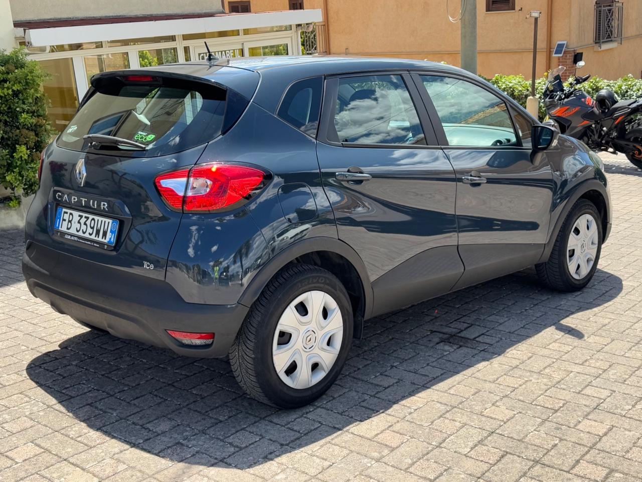 Renault Captur TCe 12V 90 CV Start&Stop Energy Intens 65000 KM