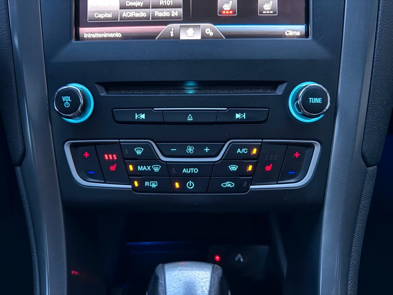 Ford Mondeo 2.0 TDCi 150 CV S&S Powershift Station Wagon Titanium