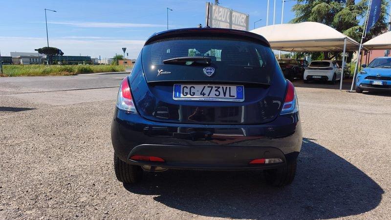 Lancia Ypsilon 1.2 69cv Silver