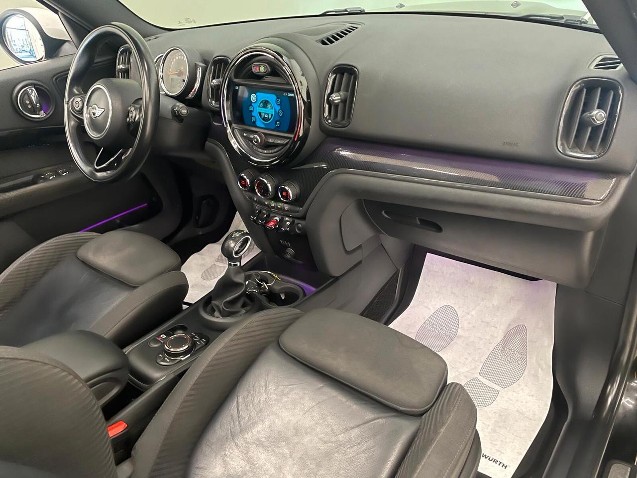 Mini Cooper D Countryman 2.0 Hype