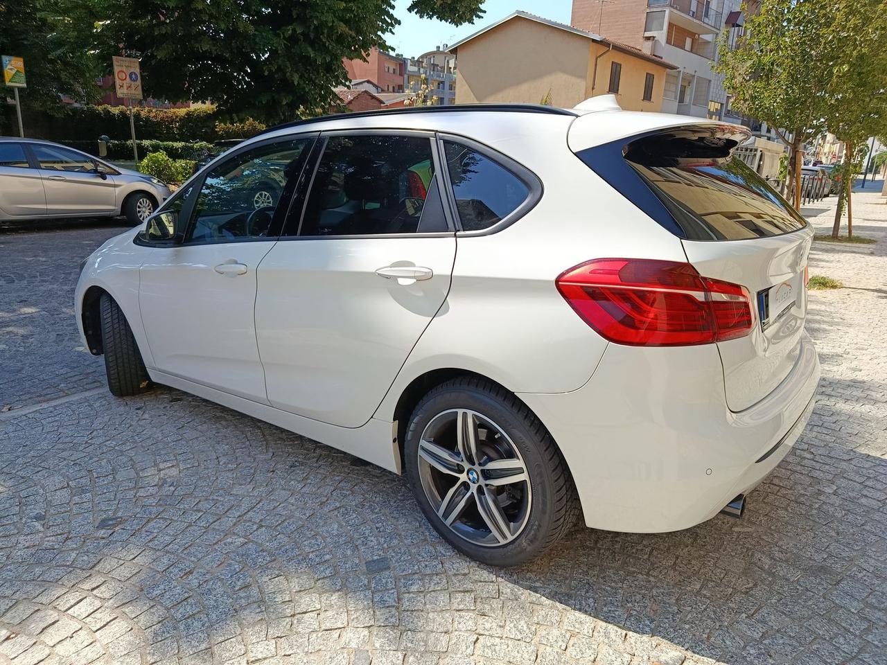 Bmw 218 Business 218 i #6507