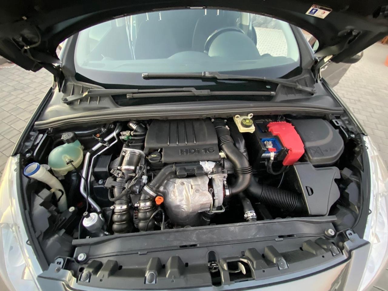 Peugeot 308 1.6 HDi 110CV SW Premium